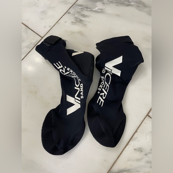 Vincere, XS, black neoprene sand socks, foot protection, sand soccer, water sock - Picture 3 of 6